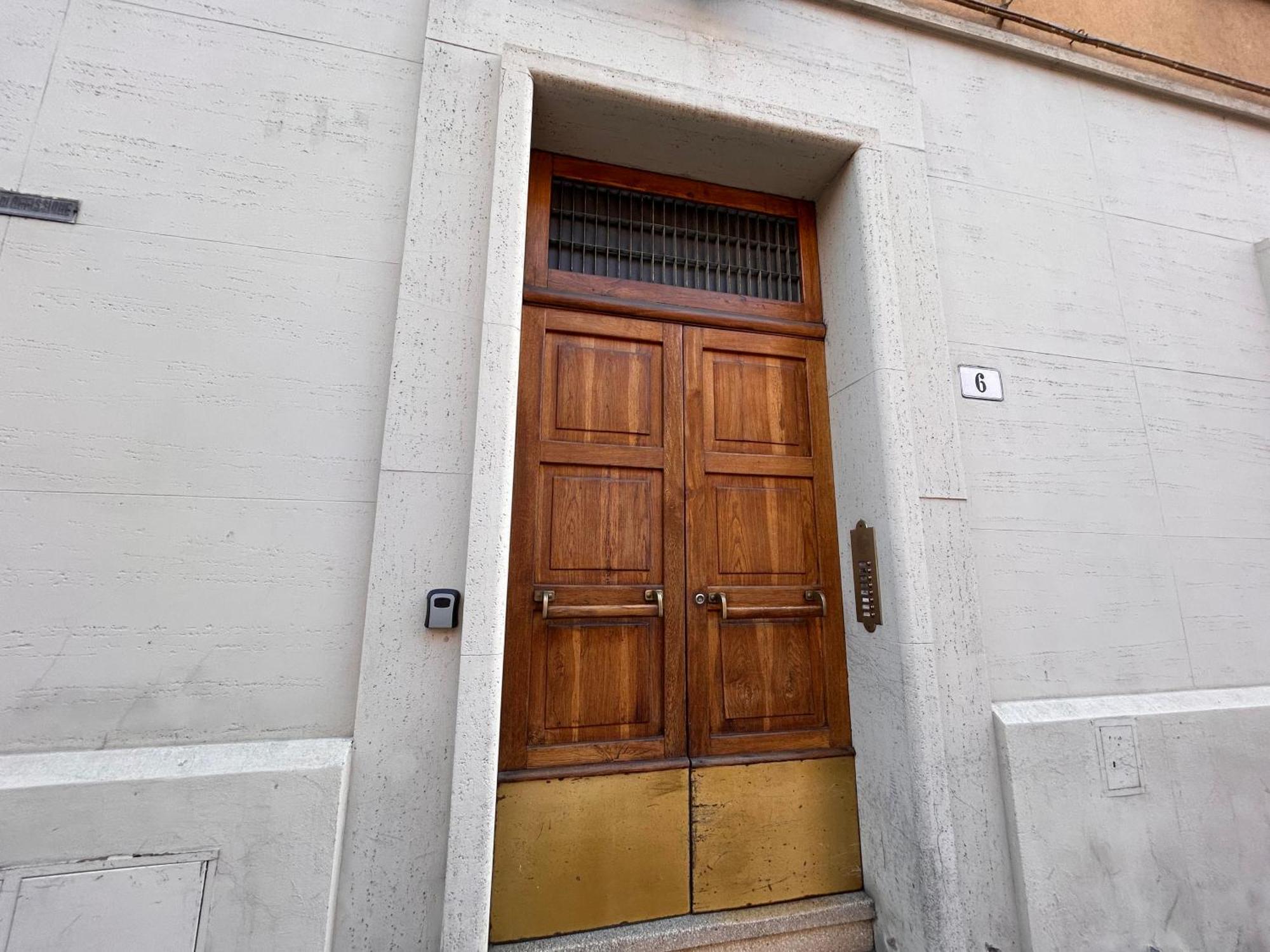 Casa Daura - Your Comfortable Apartment In Bologna - Parking Kültér fotó