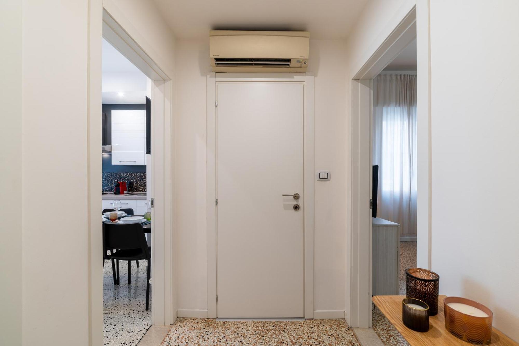 Casa Daura - Your Comfortable Apartment In Bologna - Parking Kültér fotó